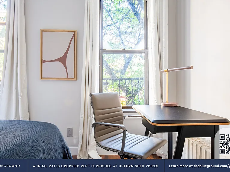 434 W 52nd St #5 — Photo 8