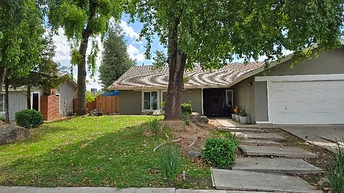 3289 E Paul Ave Photo 1 3289 E Paul Ave Photo 1