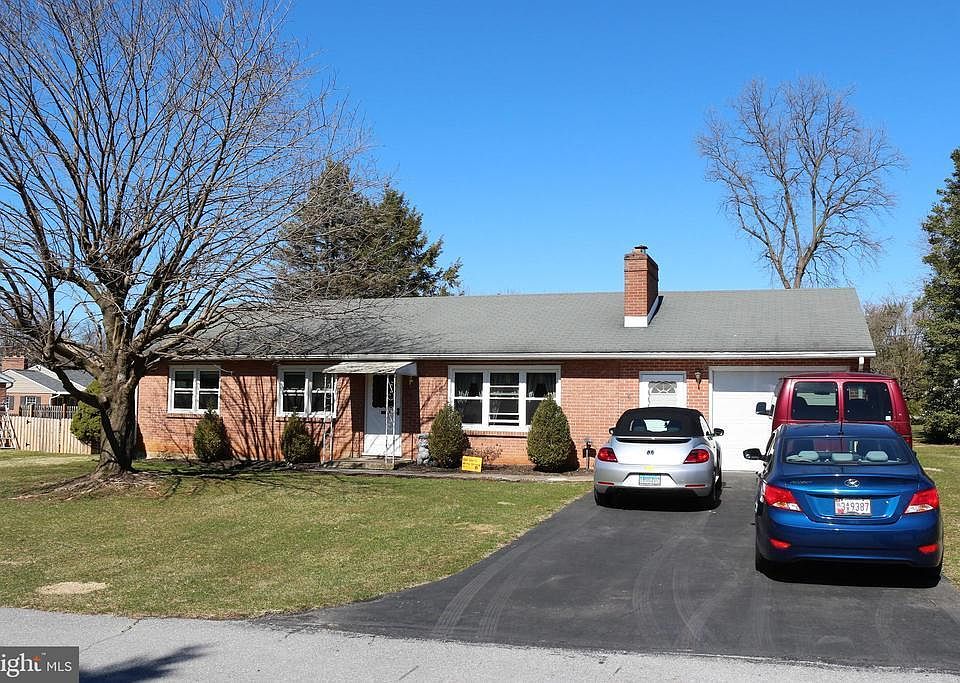1st image of 13727 Dixie Dr