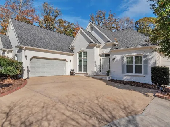 5070 Oakmont Bend Dr, Alpharetta, GA 30004