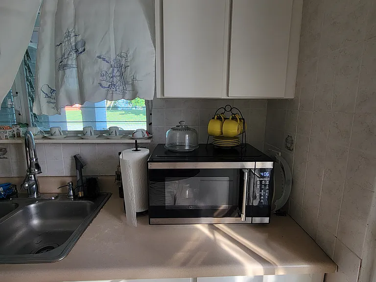 Kitchen Microwave