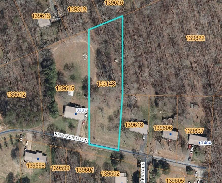 1st image of 1 Brookfield Ln #9