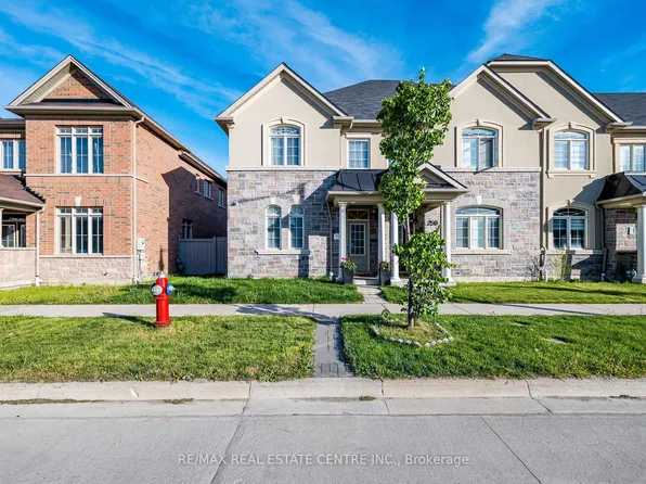 248 Inspire Blvd, Brampton, ON L6R 3Z3