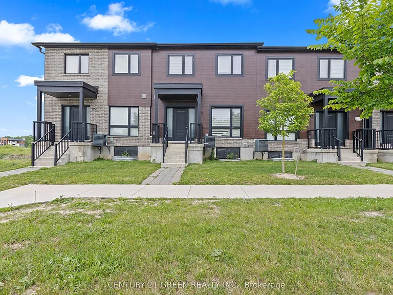 851 Sarnia Rd — Photo 36