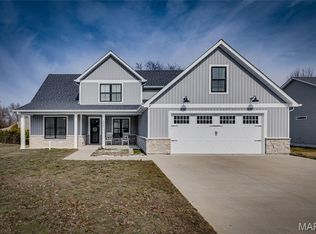 327 Wellington Pl, Farmington, MO 63640