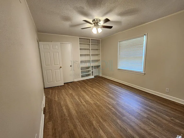 7520 W Markham St — Photo 17