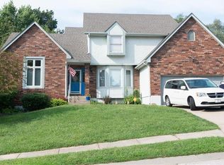 2921 NW Westbrooke Cir, Blue Springs, MO 64015