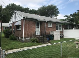 350 Stonybrook Rd, Stratford, CT 06614