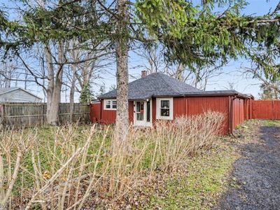 3343 Lake Rd N, Conneaut, OH, 44030