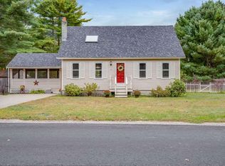 17 Bean Rd, Fremont, NH 03044