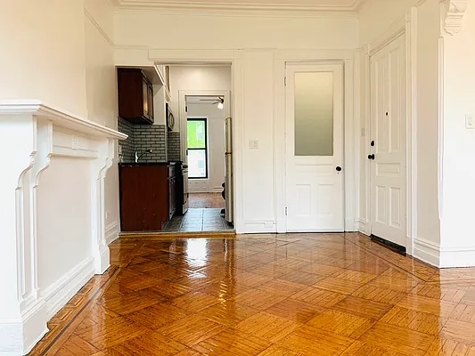 Rented by Brown Harris Stevens | media 22