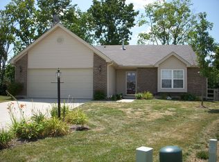 393 Laurel Glen Dr, Springboro, OH 45066