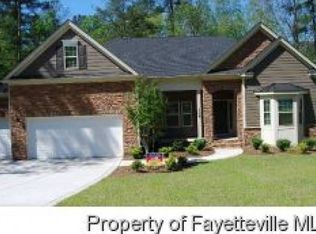 106 Heatherspring Way, Spring Lake, NC 28390