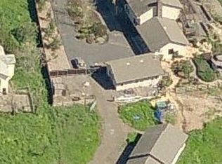 10681 Minnesota Ave, Penngrove, CA 94951