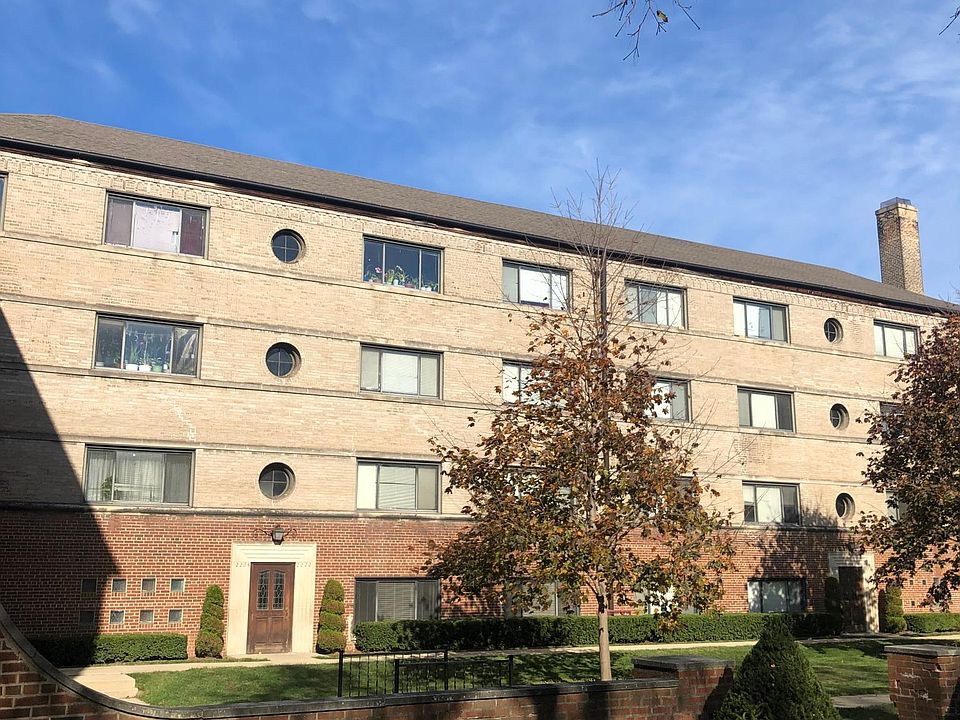 1st image of 2220 W Farwell Ave #D