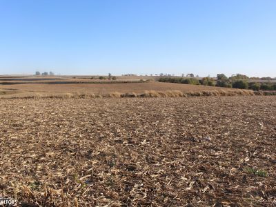 613 Clark Rd, Oakland, IA, 51560