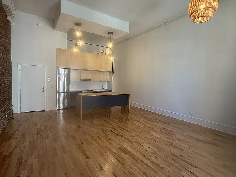 139 Orange St — Photo 26