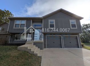 501 N Saville Ct, Independence, MO 64050