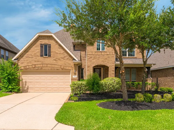 54 Wyatt Oaks Dr, Tomball, TX 77375
