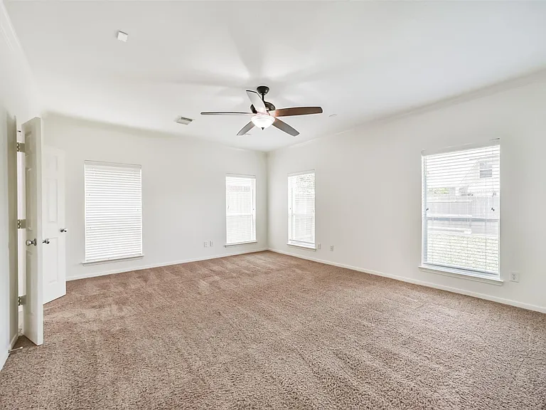 315 Willow Pointe Dr — Photo 24