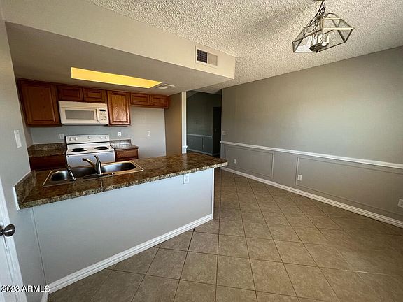 5th image of 14900 S CAPISTRANO Road