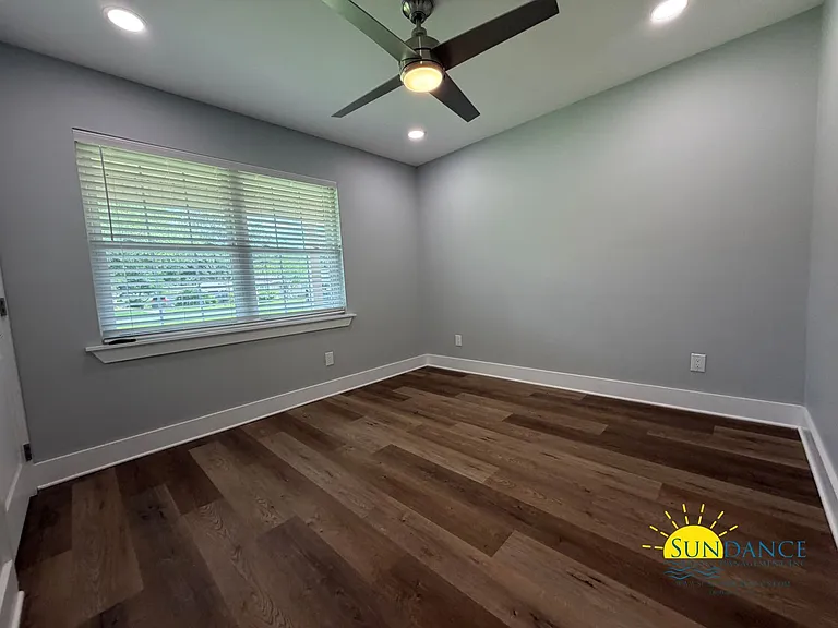 130 Walton Dr NE — Photo 13