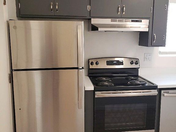 5th image of 2629 Folsom St APT 104