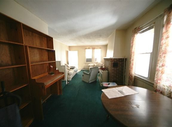 5th image of 211 N Arizona Ave