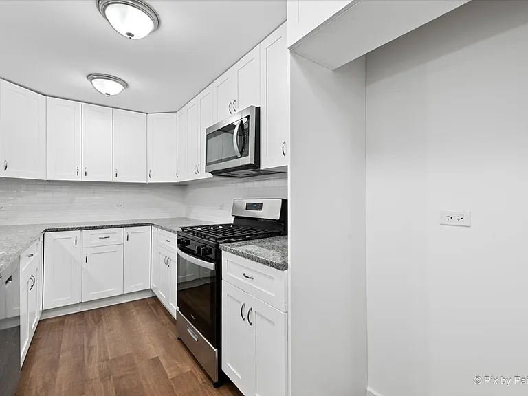 544 N Hainesville Rd #1 — Photo 10