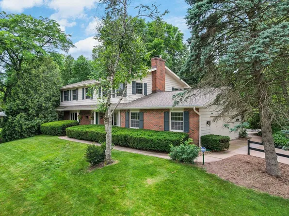 3202 Grandview Blvd, Madison, WI 53713