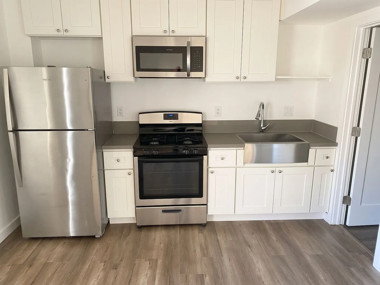 3712 Maple Ave — Photo 1