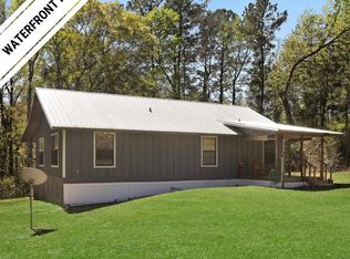 120 Boat Ramp Rd, Jesup, GA 31546
