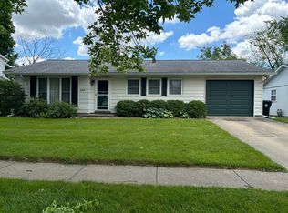 1313 Dillon Dr, Normal, IL 61761