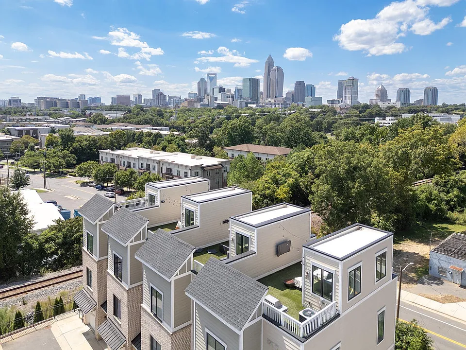 940 Cityscape Dr