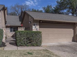 8328 Summerwood Dr, Austin, TX 78759