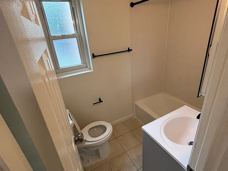 541 Wilson Bridge Dr #A1 — Photo 6