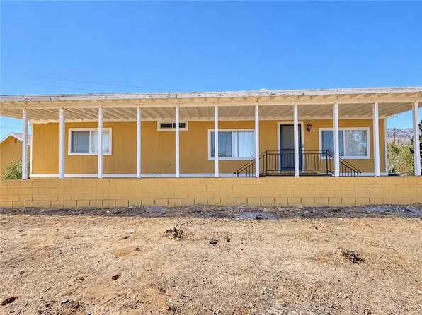2142 Trinity Rd, Pinon Hills, CA 92372