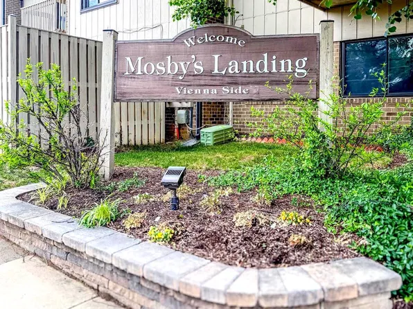 2674 Glengyle Dr #53, Vienna, VA 22181