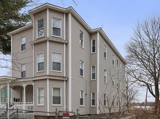 62 Lakewood St, Worcester, MA 01603
