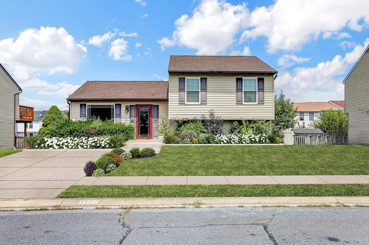 1127 Windy Branch Way photo 1