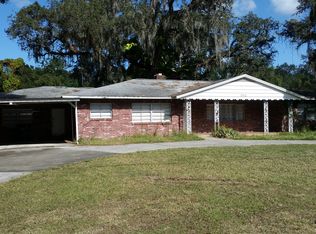 2312 E Lumsden Rd, Valrico, FL 33594