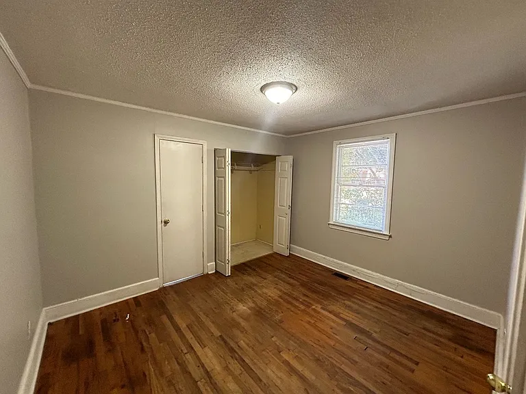 1414 S Kilbourne Rd — Photo 7