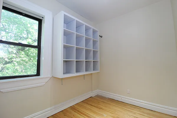 Rented by Compass | media 14