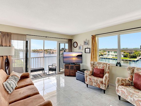 2nd image of 1910 S Ocean Boulevard #438