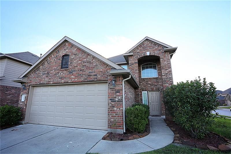 1st image of 13827 Lacy Cove Ct