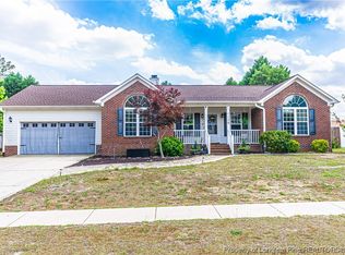 136 Arbor Dr, Raeford, NC 28376