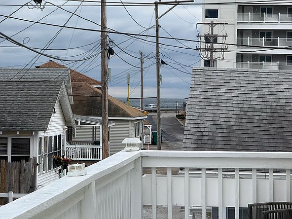 3rd image of 19 Kentville Ter #B
