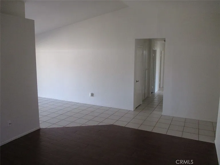 29664 Squaw Valley Dr — Photo 4