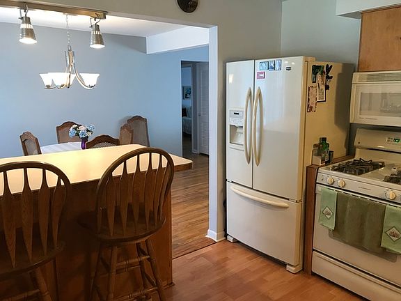 4th image of 1338 E Norman Dr