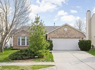 6537 Amherst Way, Zionsville, IN 46077